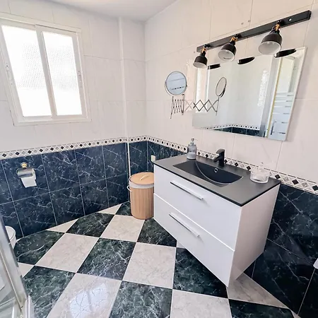 Apartamento Piso Encantador En Carlos Haya